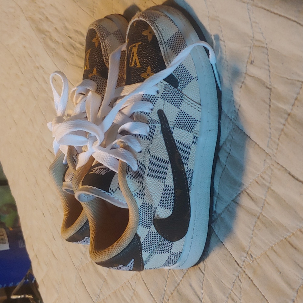 Jordans Travis Scott - Picture 2 of 8